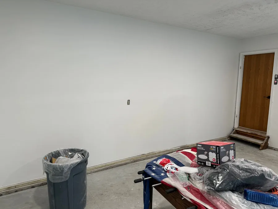 Garage Interior, Finished — finished, photo 2