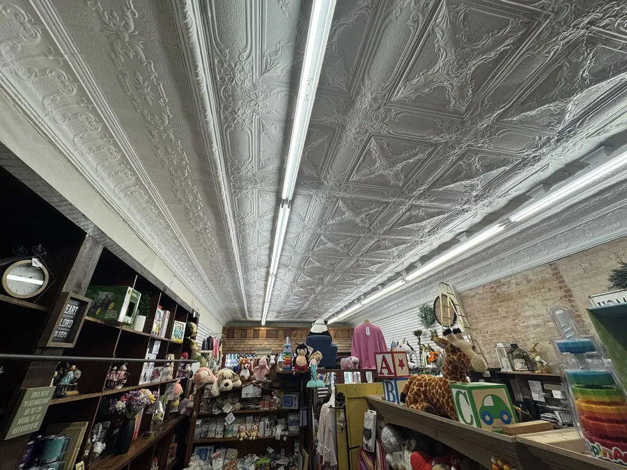 Historic Pressed-Tin Ceiling — Gift Shop — finished, photo 2