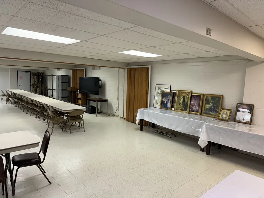 Church Fellowship Hall — finished, photo 6